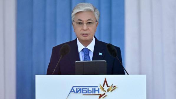 «Мен сіздерге зор үміт артамын!»: Президент «Айбын» ХІI халықаралық әскери-патриоттық жастар жиынына қатысты