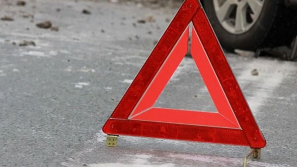 Жантүршігерлік кадр: Алматыда жол апаттарынан екі жаяу жүргінші көз жұмды
