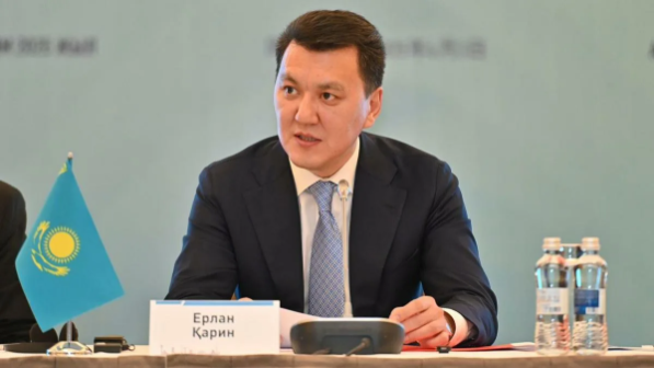 “Үлкен тарихи оқиғаға куә болдық”: Ерлан Қарин Президенттің бастамасымен ауқымды жоба басталғанын айтты