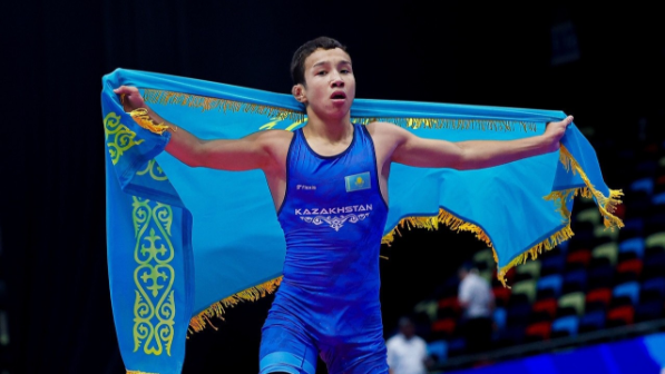 “2 алтын жеңіп алды”: Қазақстан күрес түрлерінен U17 әлем чемпионатын сегіз медальмен аяқтады