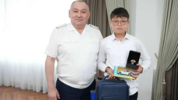 "Бар ойым аман алып қалу болды". Қарағандылық жасөспірім төрт жасар баланы құтқарып қалды 