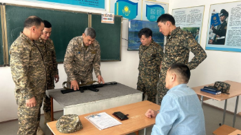 1 қыркүйектен бастап мектептерде бастапқы әскери дайындық пәні жаңартылған бағдарламамен өтеді