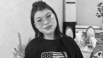 «Камера жазбасын көрсетпей отыр»: Астанада биіктен құлаған қыздың жақындары бар шындықты жайып салды (ВИДЕО)