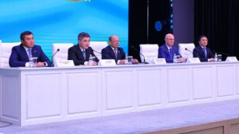 Олжас Бектенов Алматы облысының активіне өңірдің жаңа әкімін таныстырды (ФОТО)