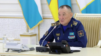 Президент Қорғаныс министрі Дәурен Қосановты қызметінен босатты