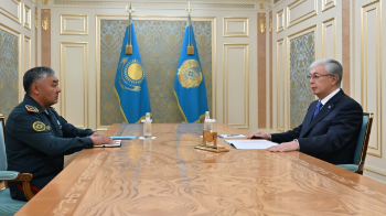  «Әскери қызметшілердің өмірі мен денсаулығын сақтау»: Президент Қорғаныс министріне бірқатар тапсырма берді