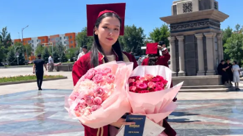 «Әлі аяқталған жоқ. Қорқамыз...»: 22 жастағы келіншектің өліміне қатысты жақындары бар шындықты айтты (ФОТО)