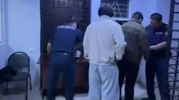 Желіде балағат сөз айтып, әдептен озған екі танымал тиктокер бес тәулікке қамалды